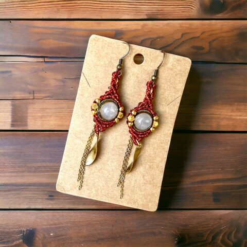 boucles d'oreille ethnique, boucles d'oreille macramé, boucles d'oreilles macramé bohème, boucles d'oreilles macramé tendance, boucles d'oreilles quartz rose, boucles d'oreilles inca, boucles d'oreilles macramé etsy, boucles d'oreilles orange, terracotta, atelier macramé boucles d'oreilles