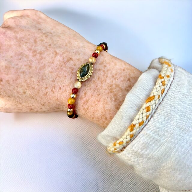 bracelet femme pierre fines, bracelet labradorite, bracelet mokaite, bracelet rouge orange jaune, bracelet pierres fines etsy