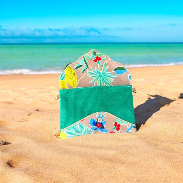sac pochette coloré, fleuri, sac pochette rabat fleur, sac enveloppe fait mai, sac pochette etsy, sac de soirée coloré, sac velours cotelé, sac vert, sac de créateur,