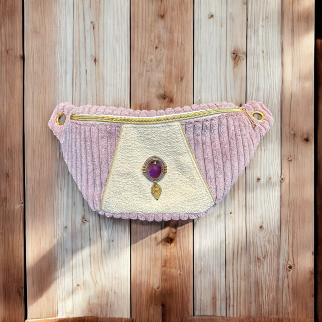 sac banane parme, sac banane unique femme, sac banane macramé, banane de créateur, banane velours côtelé lilas,